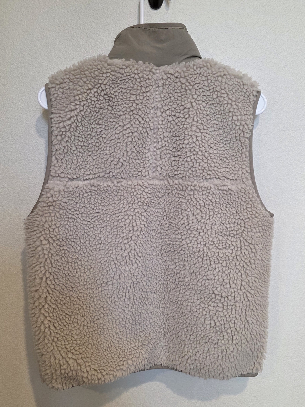 Patagonia Classic Retro-X Vest - Picture 5 of 5